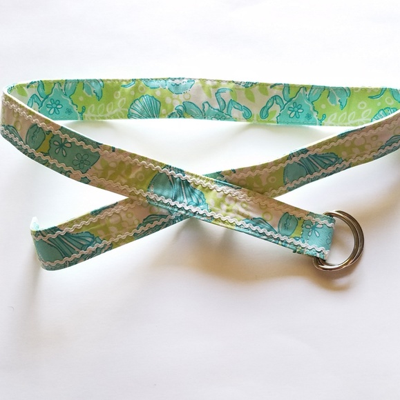 Lilly Pulitzer Medium Embroidered Belt - Picture 2 of 4